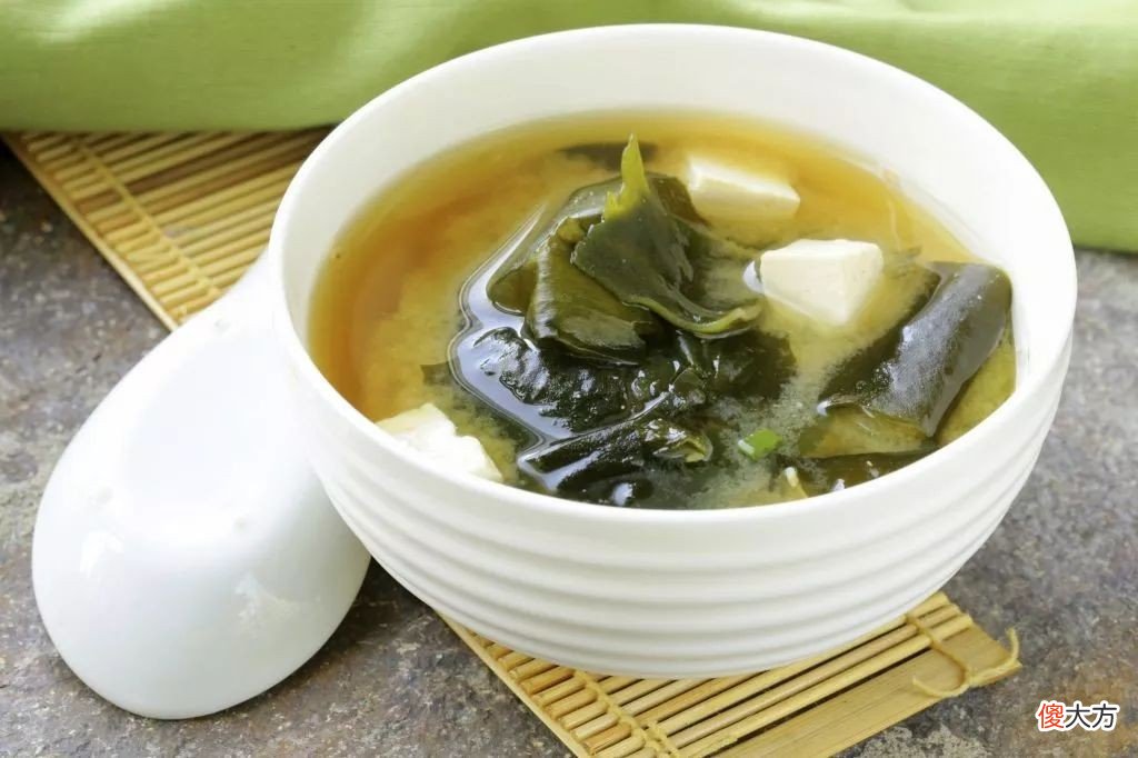 怀孕后常吃以下食物，能让宝宝的眼睛变漂亮，孕妈可以试一下