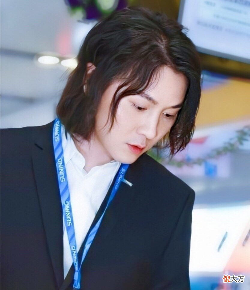 【游戏迷】张大仙能打职业吗？本人亲自晒巅峰赛分数，坦言成为职业只差这点