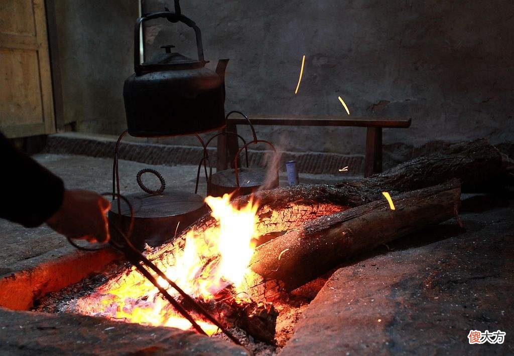 【爱历史】300多年明清时期，因为“冰期”，人口锐减导致这个朝代“灭亡”