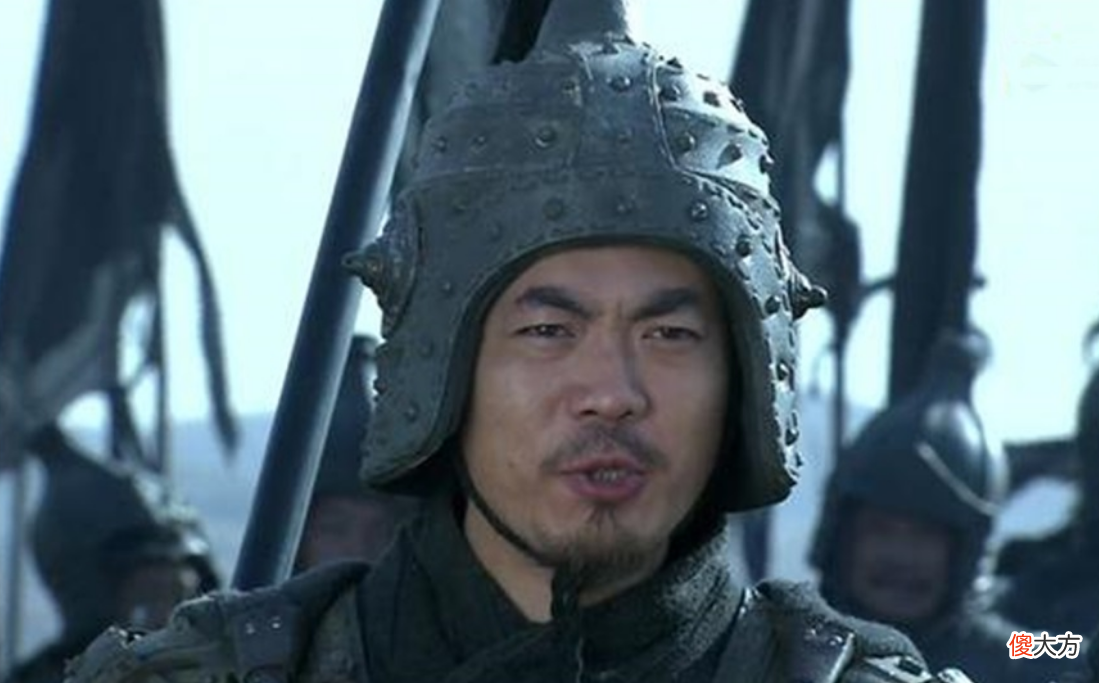 【历史故事】《三国演义》中除了关羽，当时在场的人还有谁可斩华雄？仅此三人