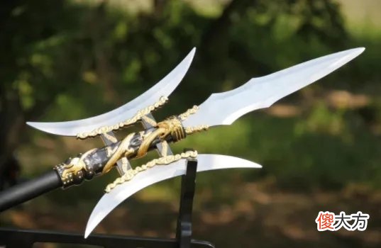 【历史故事】吕布留下三大宝物，赤兔马到了关羽手中，方天画戟去向何处？