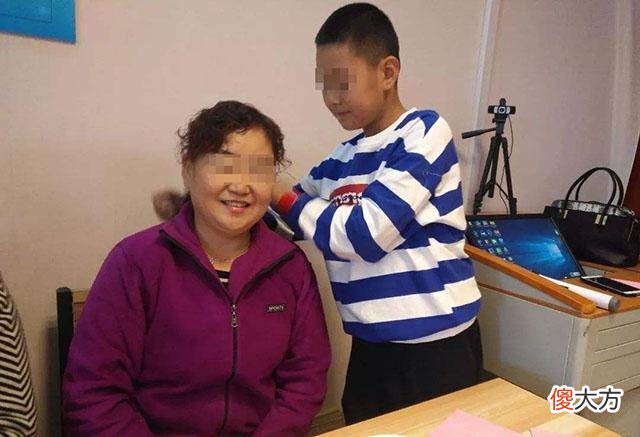 “隔辈亲”现象是好是坏？老人疼爱孩子没错，但别越过这条线