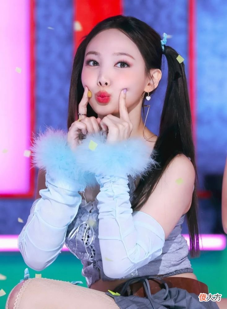 【就爱时尚】美人计｜没道理美女们的妆容就是一成不变吧？