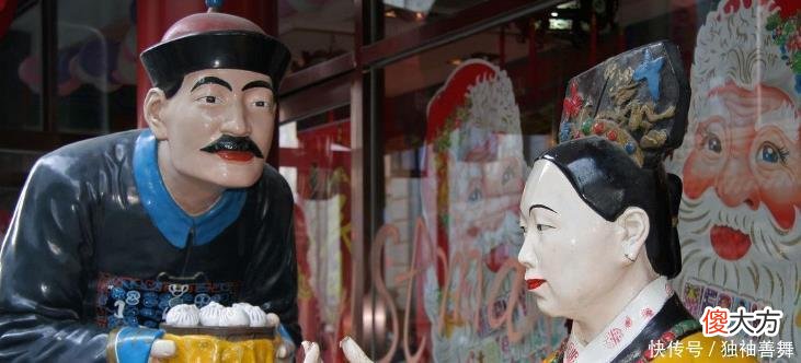 【爱历史】慈禧死后，其卧室秘门被下人发现，打开后连隆裕皇后也感到尴尬！