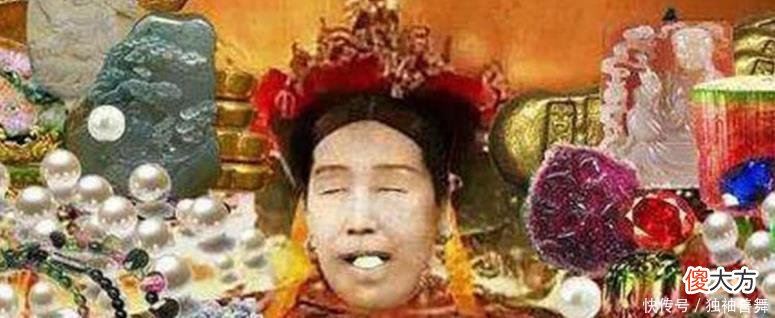 【爱历史】慈禧死后，其卧室秘门被下人发现，打开后连隆裕皇后也感到尴尬！