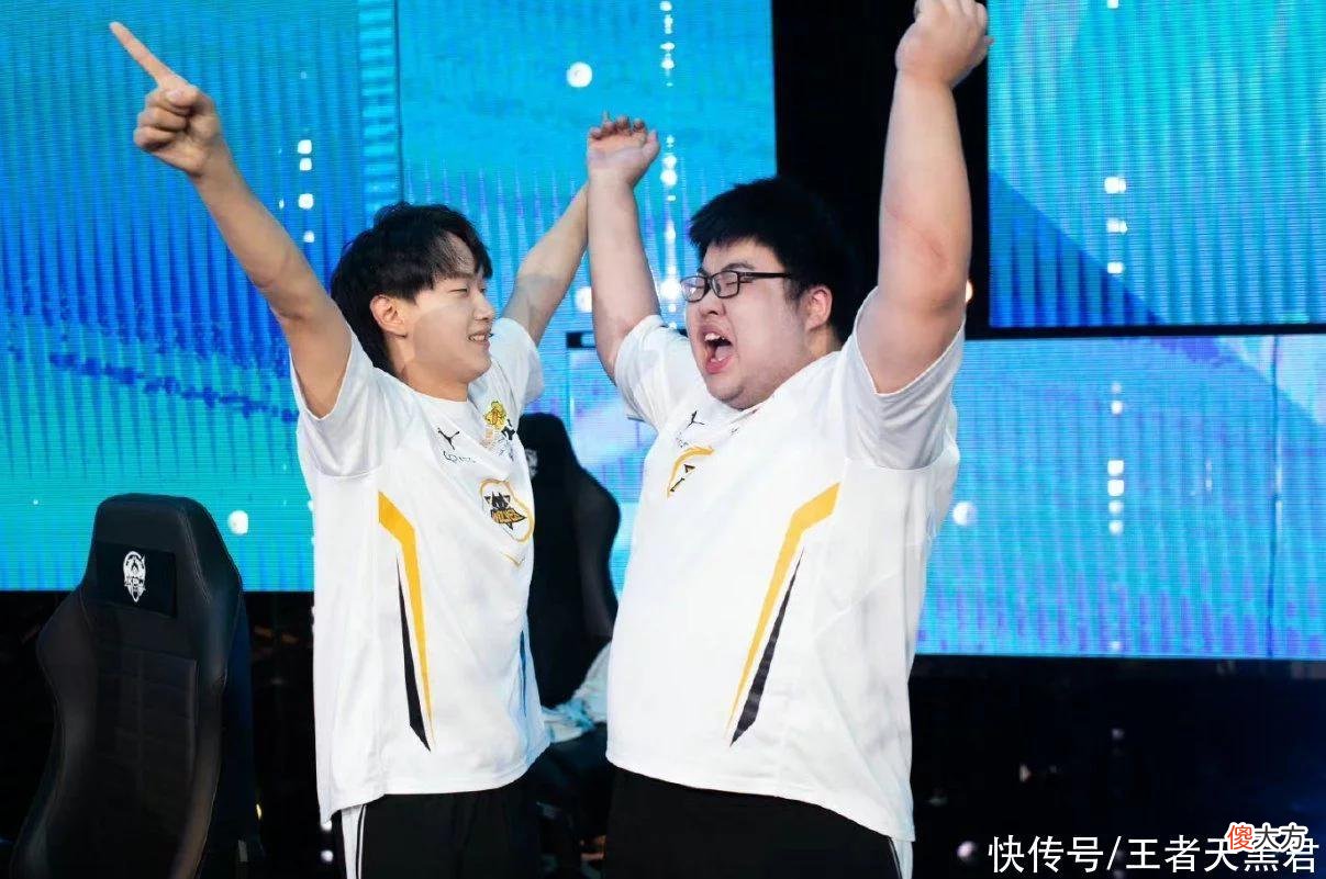 【游戏迷】Fly和小胖评KPL各位置历史第一,小胖要追赶花海,清融是第一中单