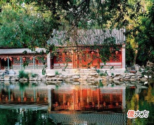 【历史故事】和珅除了巨贪还干了一件大事，他的府邸竟占了一条龙脉