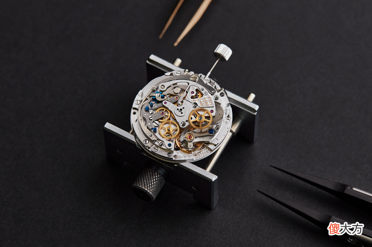 【就爱时尚】路易威登推出Tambour 20周年限量版腕表