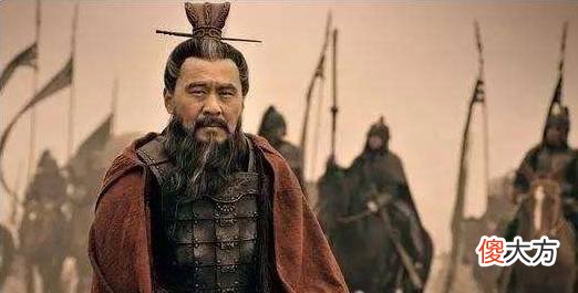 【历史故事】曹操色胆包天，被张绣打得落花流水