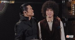 【游戏迷】杜德伟自带优质的资源，无偿提供各种训练的辅助，像“氪金玩家”