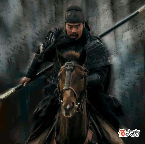 【爱历史】关羽的真正兵器并非青龙偃月刀,陈寿在写关公斩颜良时一个字露出答案