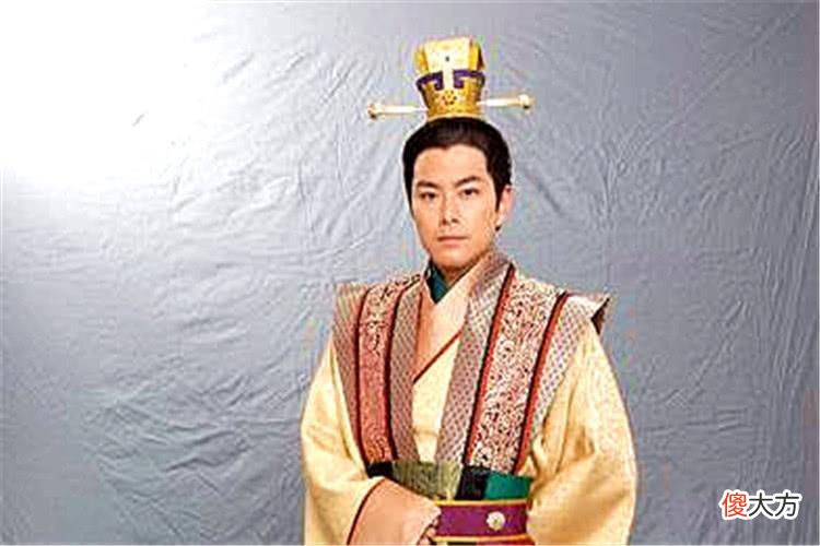 【历史故事】她身为太后，历经八朝母仪天下，最终却败给了身边的侍女