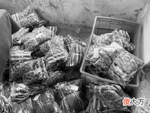 【就爱时尚】这款“大牌”卫衣出自小加工厂
