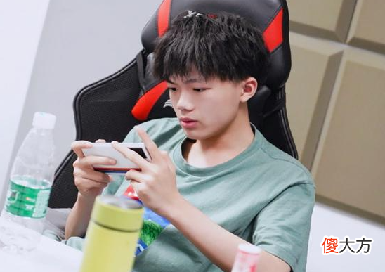 【游戏迷】吕德华双烧流哪吒很厉害?清清亲自带队灭火!六点六仗义相助!
