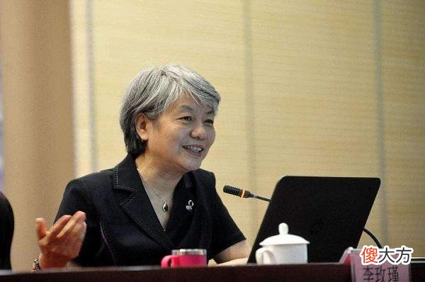李玫瑾教授：养男孩要坚持这4个原则，不然他将来难有出息