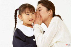 孩子胆小怕事怎么办？经常对孩子说这5句话，孩子会越来越自信