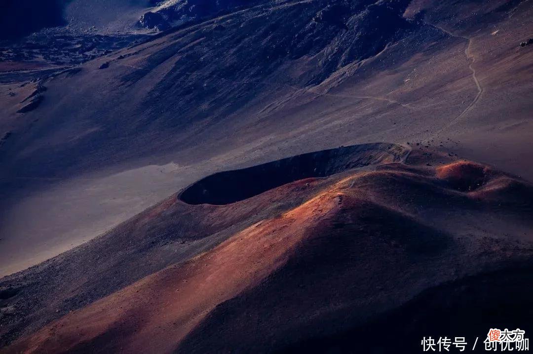 【十二星座】2022下半年，好运四起的3大生肖，爱情事业皆有所获，喜事成双