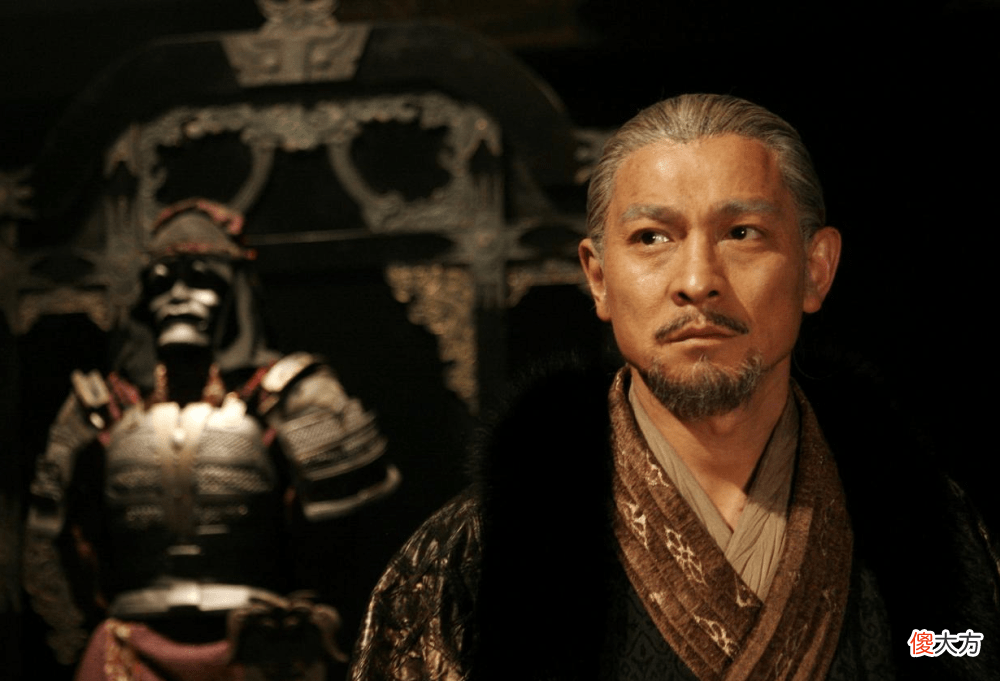 【爱历史】我们要讲的冷兵器是三国时期蜀国大将赵云常用的那杆长枪