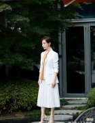 【就爱时尚】陈数“霸气”得刚刚好，白色西装张扬自信，气场强大却没攻击性