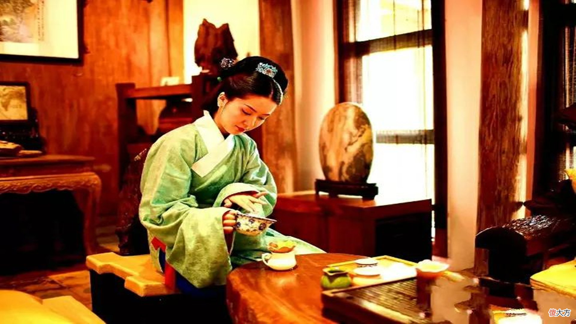 【爱历史】明代疑案：男子死前为妻配婿，酿伦常命案，巡抚智断一狱三冤得雪