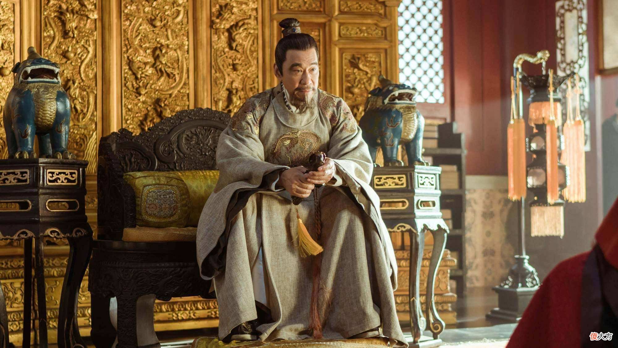 【历史故事】有无数精兵强将辅佐的朱允炆，为何依旧会被自己四叔拿捏得死死的