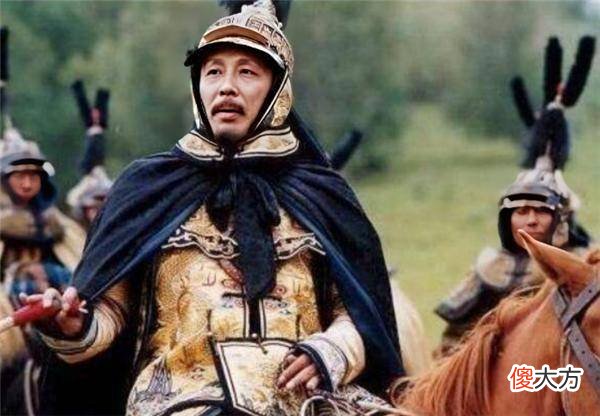【爱历史】康熙皇帝为何含泪免了鳌拜的死罪。这是怎么一回事呢