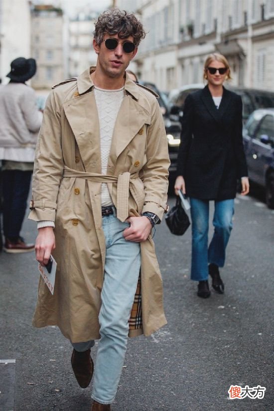 【时尚一点】建议中年男人：有条件的买这4种外套，时髦百搭，秋天穿不油腻