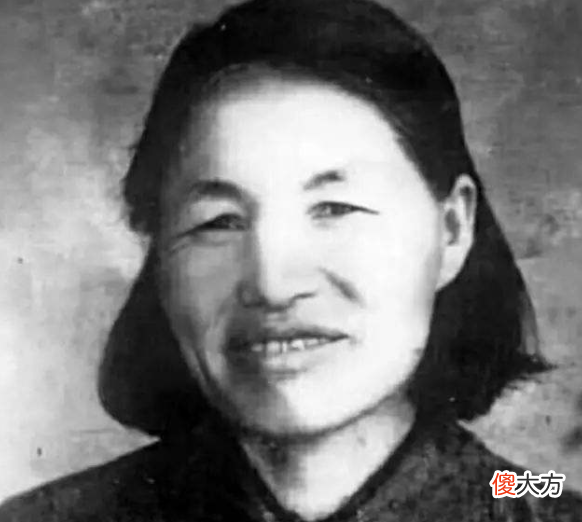 【历史故事】就是她，一手炮制刘文彩水牢故事，冷月英后来的结局怎样？