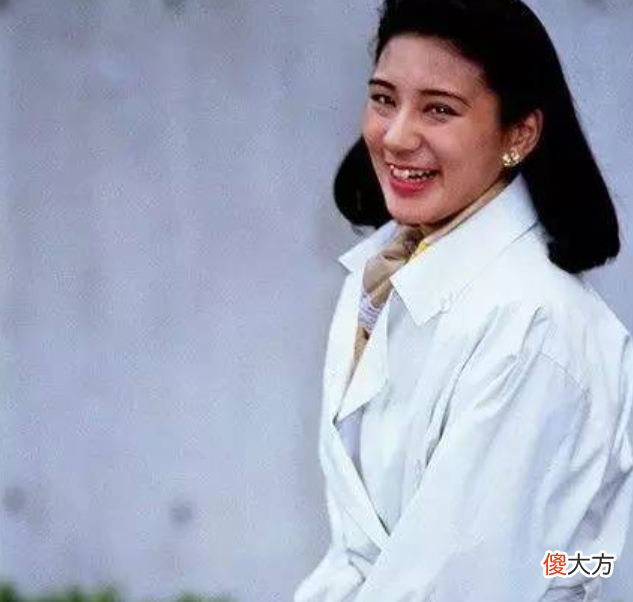 【历史故事】嫁进日本皇室，沦为生育机器，8年才生下1个女儿，雅子皇后有多难