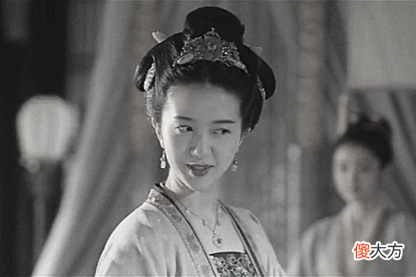 【历史故事】宋朝临朝听政的太后，被誉为女中尧舜，不是差点成了武则天的刘娥