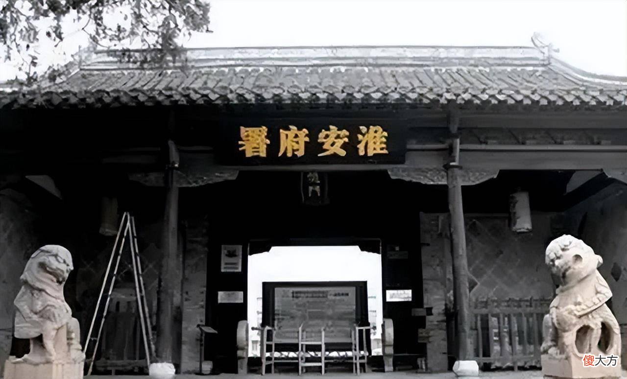 【爱历史】嘉庆派钦差大臣去反贪，为何被贪官反杀