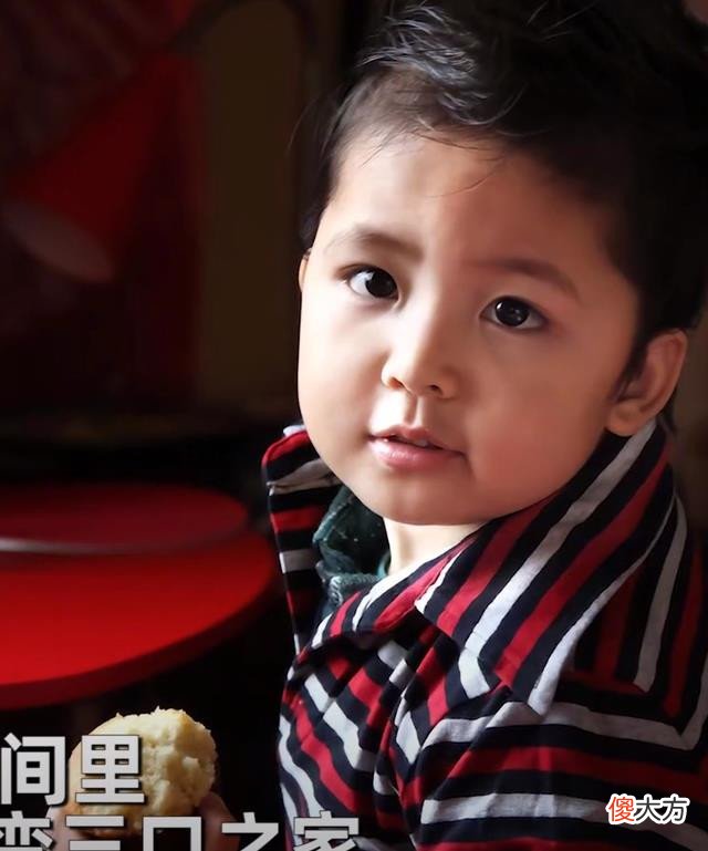 【历史故事】北京43岁女子晒20多年前老照片,如冻龄般惊艳颜值:调侃没换老公