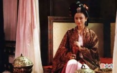 【历史故事】哪2人因为长得太丑，而改变了历史