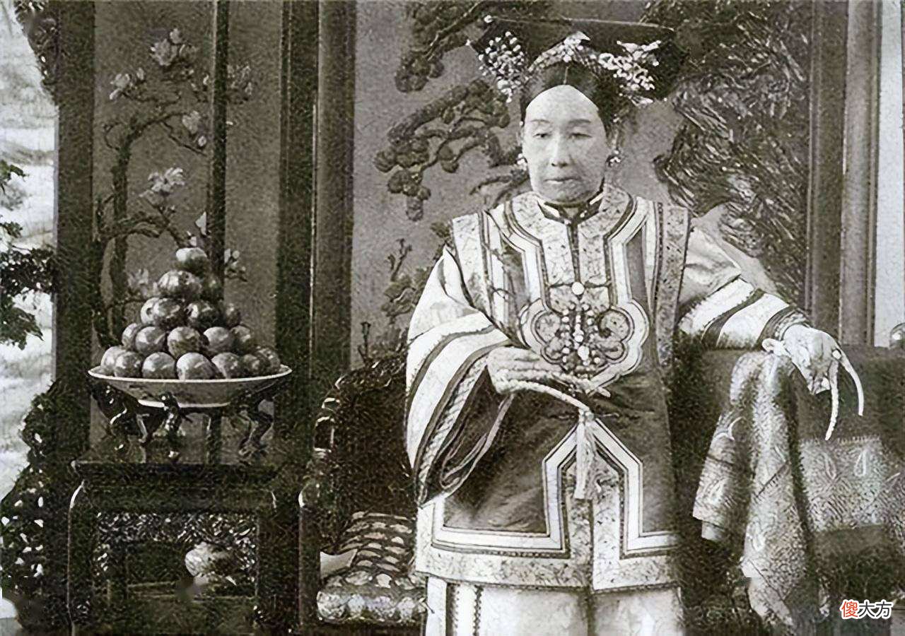 【历史故事】为何慈禧在看到灯泡时会喊出这两字呢