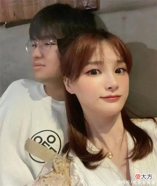 【游戏迷】姿态和水晶哥直播间集体被封？两人同时休播，网友：度蜜月去了