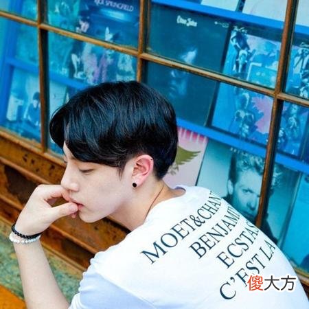 梦见大虫子是什么意思