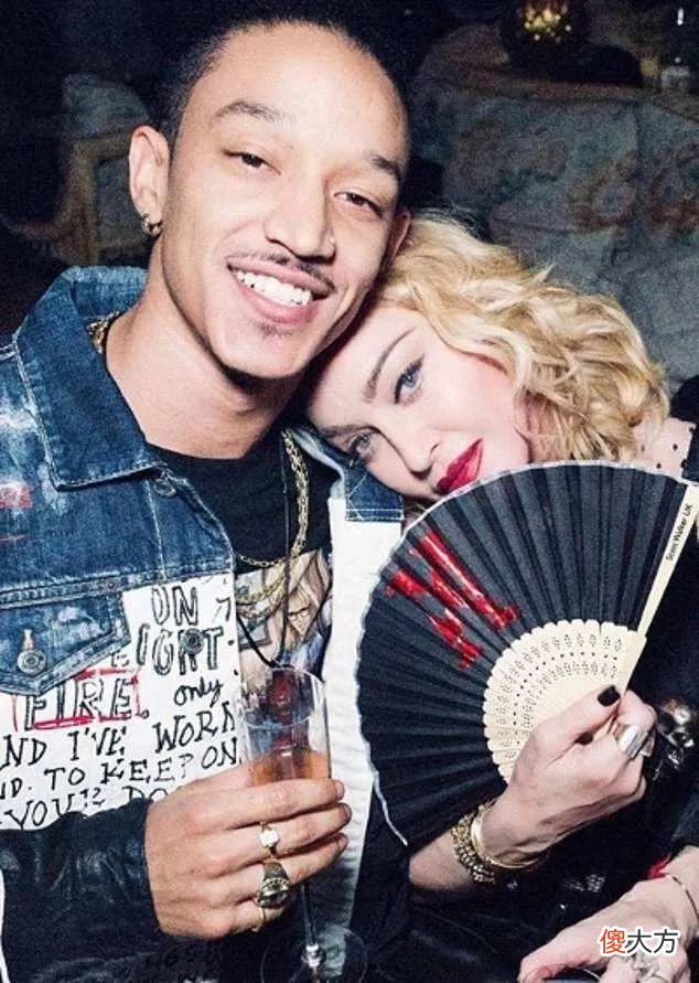 【就爱时尚】比张雨绮还令人羡慕的，或许只有麦当娜