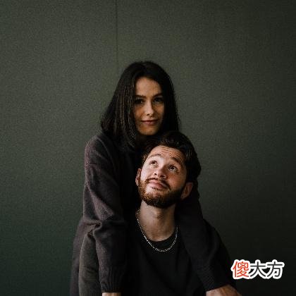 梦见搬椅子