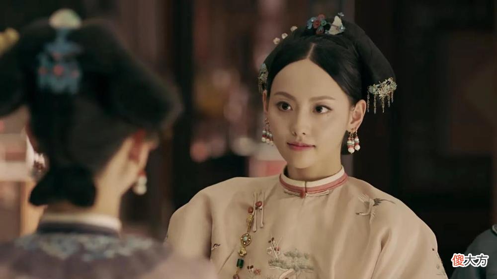 【爱历史】延禧攻略:继后在祭典上用小佛花,魏璎珞为何说顺嫔要大难临头?