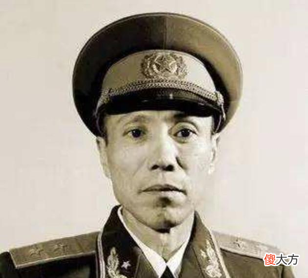 【历史故事】旋风纵队，第三任司令韩先楚是上将，那么前面两任司令是什么军衔
