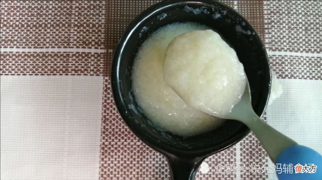 6个月宝宝如何添加辅食，给力的育儿教程，妈妈：值得收藏很受用