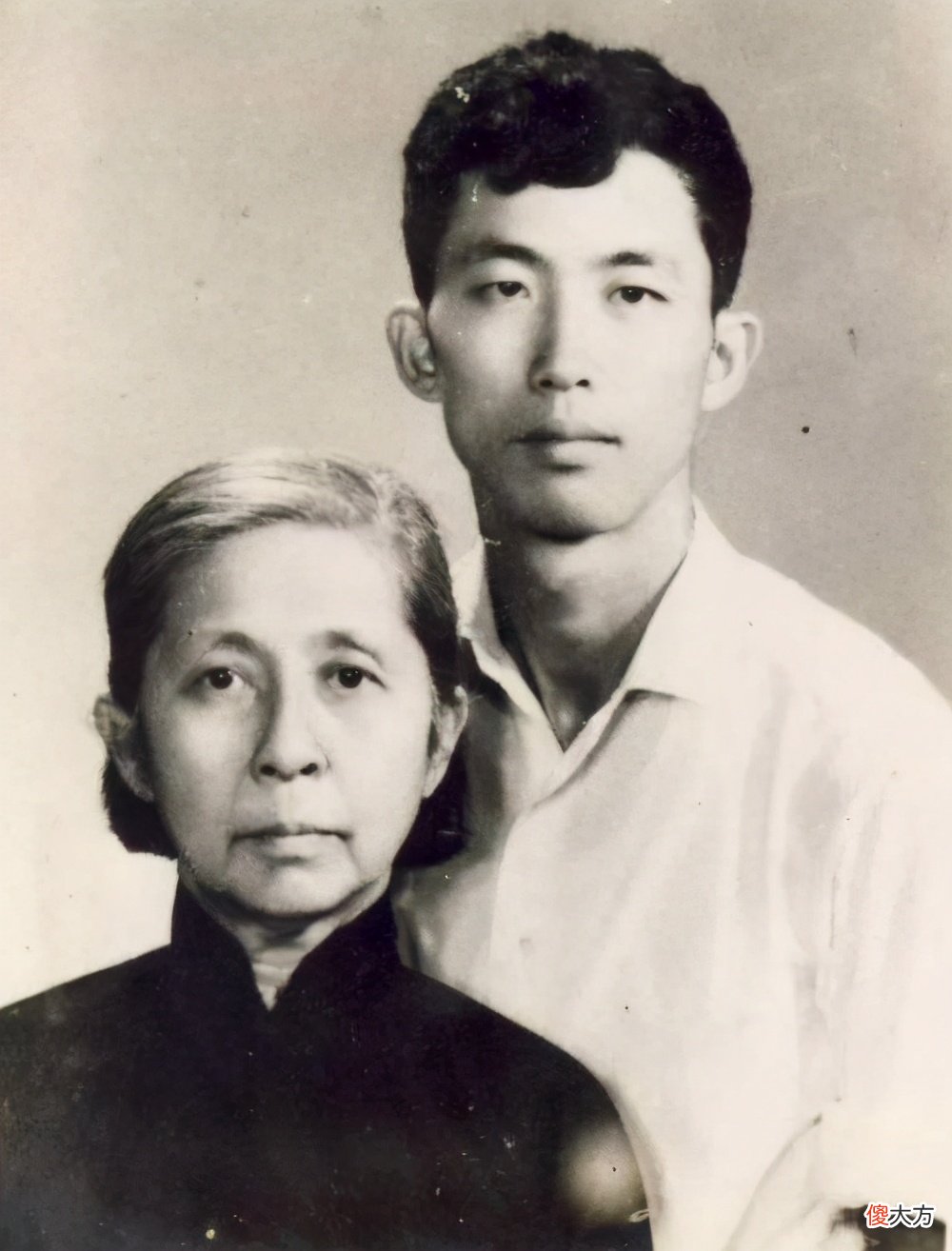 【历史故事】罗隆基：谈恋爱我认真的，结婚就不一定了，孤寂终老无人陪又如何