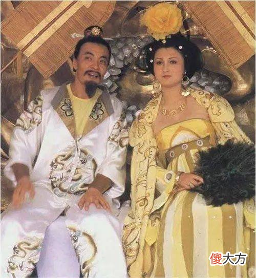【历史故事】李白的《静夜思》是中秋诗吗