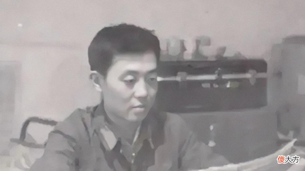 【爱历史】1949年，小战士从报纸上认出父亲，战友：别闹了！这可是兵团司令