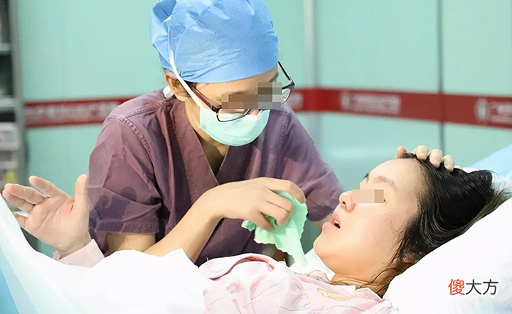 宝妈吐槽分娩时的尴尬:头胎顺产被“剃毛”,二胎剖腹产也没逃掉