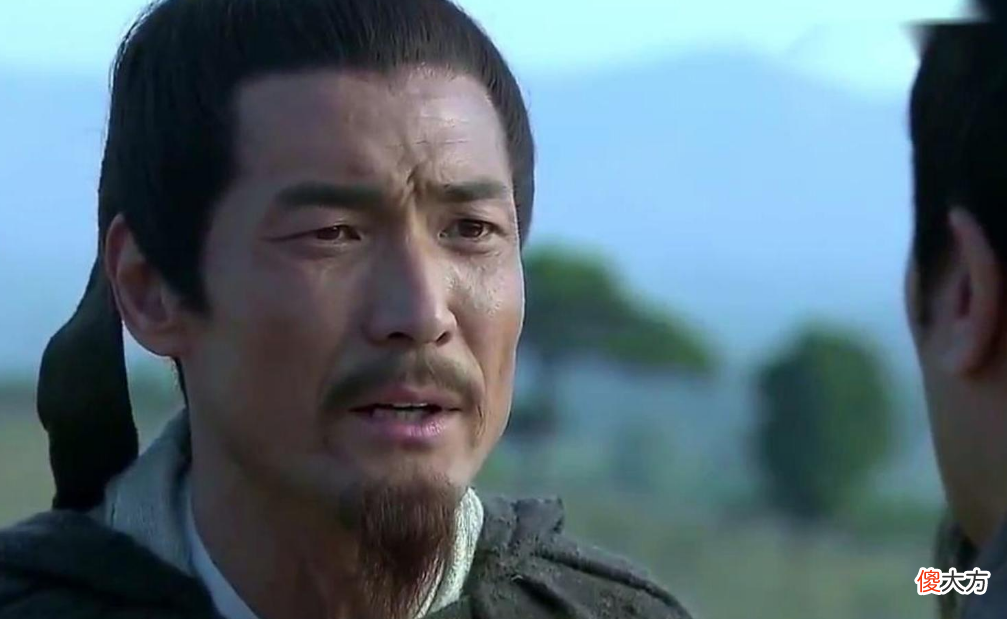 【爱历史】赤壁之战曹操惨败，是否意味着，曹操手下谋士都比不上诸葛亮？