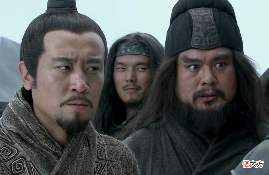 【历史故事】为啥三国中的张飞不惧吕布，每次都敢去单挑，张飞不怕死吗？