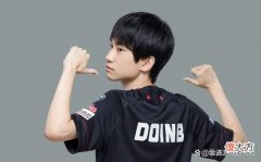 【游戏世界】LOL：Doinb官宣糖小幽怀孕，网友总结LPL四支出征队优缺点，精辟