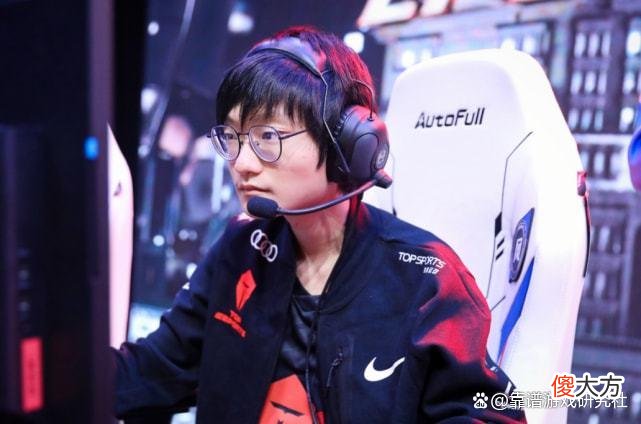 【游戏世界】LOL：Doinb官宣糖小幽怀孕，网友总结LPL四支出征队优缺点，精辟