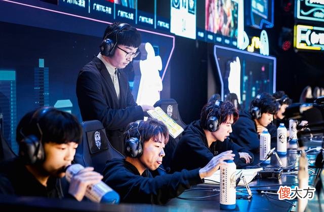 【游戏迷】狼队晋级胜者组，不忘留下难题，TTG与TES晋级，eStar拥有主动权
